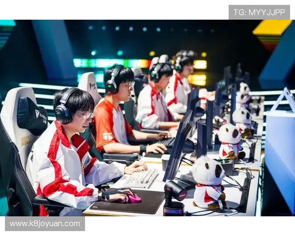 下载凯发娱乐移动版开启你的专属娱乐空间,享受丰富的线上游戏和实时赛事直播服务